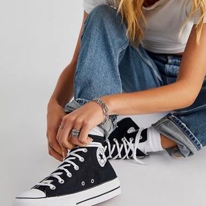 NWOT Converse Chuck Taylor All Star Platform High-Top Sneakers Womens 11